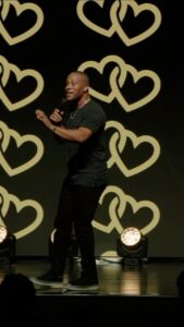 DeVon Franklin Instagram - Commit to the process of letting God match you with the right person, the right circumstance, and the right situation. If you match your life with God’s life, if he intends for there to be a match for you in your journey of life HE WILL BRING THEM TO YOU! Don’t lose hope over God’s plan for your life! Tap the link in my bio to watch the full Match Material: Finding The Right Match Sermon🙏🏾❤️‍🔥 #WednesdayWord