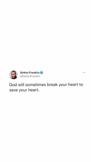 DeVon Franklin Instagram - Even though your heart is breaking right now, God’s plan is to prosper you. Your pain has a purpose.

Comment “PURPOSE” below if you believe it, and tag someone who needs to hear this. #TuesdayMotivation #Purpose #GodsPlan