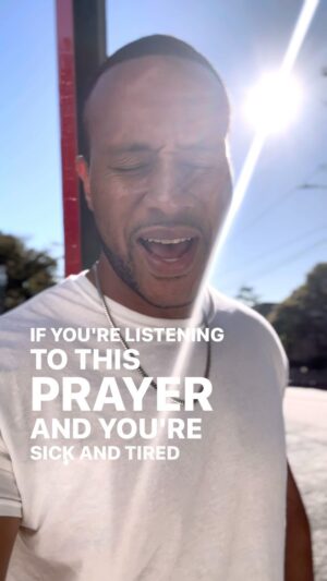 DeVon Franklin Instagram - Praying for your heart…love is on the way ❤️‍🔥🙏🏾