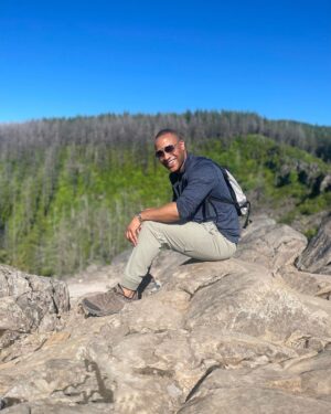 DeVon Franklin Instagram - Don't give yourself a way to backtrack. When the only way you can go is forward, you will be amazed at how bravely and steadily you will progress.