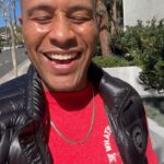 DeVon Franklin Instagram - Praying for your JOY right now! We’ve had our sad days, now it’s time to be happy! 🙏🏾🙌🏾👏🏾