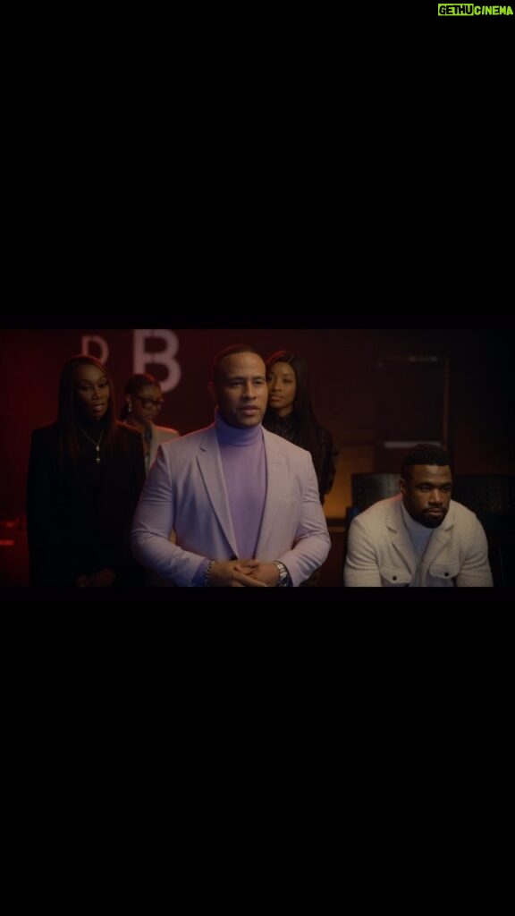 DeVon Franklin Instagram - This is Reynard Grey the character I play in @officialkingdombusiness ! It was fun to play a role that allows me to show another side lol How do you handle people when they try to play you? Kingdom Business Season 2 is NOW streaming only on @BETplus! #kingdombusiness #betplus