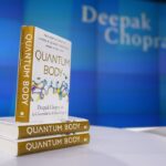 Deepak Chopra Instagram - Grateful to the @nasdaq team for inviting us to the closing bell ceremony in recognition of my latest book, Quantum Body. 🙏💕