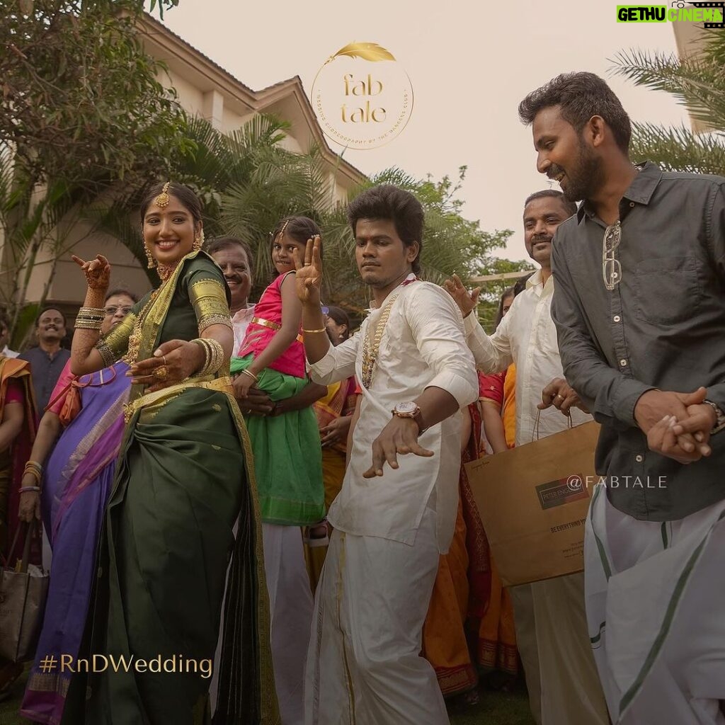 Deepika Venkatachalam Instagram - Join us in reliving the magical moments of @deepika_v__ and @raja_vetri_prabhu_ wedding on our launch day! Crafting beautiful dance stories with this amazing couple and their family was an absolute pleasure. Here’s to the joy of dancing through life’s special moments! 💍 #fabtale #fabtalewedding #rndwedding #marriage #sangeet #sangeetdance #couplegoals #fyp #explore #weddingchoreography Chennai, India