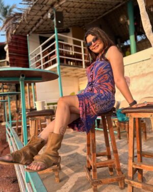Deepshikha Nagpal Instagram - Someone told me.
‘Only those who care about you, can hear you when you’re quiet.”.
.
.
#attitude #smile #silence #peaceful #goadiaries #loveyourself #blessed