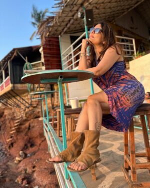 Deepshikha Nagpal Instagram - Someone told me.
‘Only those who care about you, can hear you when you’re quiet.”.
.
.
#attitude #smile #silence #peaceful #goadiaries #loveyourself #blessed