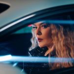 Demet Akalın Instagram - Sevmek çok güzel şey… aldanmak acı!