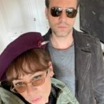 Demet Evgar Instagram - Seninle hayal kurmaya ve onları tek tek gerçekleştirmeye bayılıyorum. Takım arkadaşım, dünya kız çocukları gününde doğan canım sevgilim. İyi ki doğdun. 💙