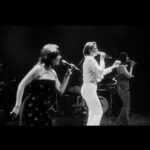 Demet Evgar Instagram - Konserden inciler. 🖤🤍🎼🎶🎵 “ Kadın Eli Değmiş Şarkılar” Canım @edzeali nin gözünden 🤍