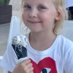 Denis Kukoyaka Instagram - Когда решила снять красивую сторис😂🍦