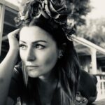Deniz Çakır Instagram - İnsanın insana ettiği en büyük zulumdur inceliksizlikler.. insan insanı bi yerine koymuşsa hem de hayatında... olsun deyip devam mı etmeli.. sanmam... 🌿 Off Gümüşlük