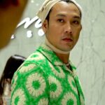 Denny Sumargo Instagram - Di Lino & Sons ada diskon Beli satu kurang cukup ..... ..... Lanjutkan pantun diatas dan share video ini! #linoandsons #marathonsale #looksmartwithlino