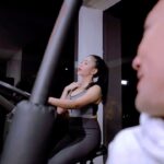 Denny Sumargo Instagram - Shantos romeo bikin ganteng Dipakenya abis mandi ………… ………… Lanjutkan pantun ini! #shantosromeo #bikingantengbikinpede #pomadeindonesia #pomade #pomadelokal