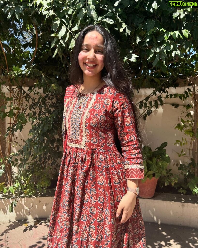 Deshna Dugad Instagram - A dash of DESI 🥰 . . #deshna #deshnadugad5 #deshnadugad #traditional India