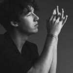 Devin Druid Instagram - 2022 hopefully a healthier year for everyone out there and your loved ones. =;= [ o*] - @raulromo