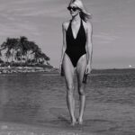 Devon Windsor Instagram – Officially a full piece girly