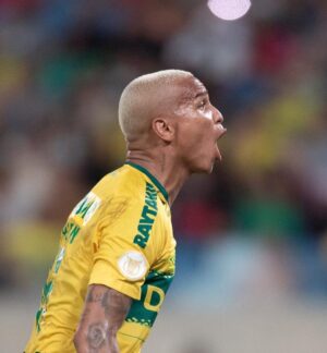 Deyverson Instagram - Apesar do resultado, seguimos com garra! Parabéns à torcida pelo apoio incansável. Continuamos determinados para os próximos desafios! Seguimos, @cuiabaec! 🔰💪
