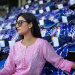 Dhanashree Verma Instagram - A tinge of pink in the blue sea 💕 PC: @astha_1806 🤗
