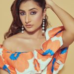 Dhanashree Verma Instagram - The aggregation of marginal gains 🧡 📸: @anurag_kabburphotography MUA: @preetydhillon_mua Outfit: @zi.p__ by @payal_zinal Earrings @rubans.in @oakpinionpr Shoes @melissashoesindia @sallyruchi Styled by: @sanchi.gupta011 Hair: @hairbyswatitare14