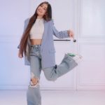 Dhanashree Verma Instagram - Pay Pay Pay Na - the soundtrack for all your payments.🤑 Check out this cool PayZapp hookstep, recreate karo aur share karo. Here’s how: •⁠ Recreate the PayZapp hookstep and post a reel on Instagram •⁠ Follow and tag @hdfcbank in your post •⁠ ⁠Don’t forget to mention #PayZappHookstep and #HDFCBank in caption. Challenge two of your friends to join the craze!👯 #ContestAlert #Contest #ContestIndia #contestalertindia #contests #Ad