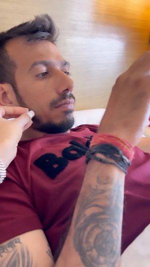 Dhanashree Verma Instagram - I just had to 💁‍♀️🤣 @yuzi_chahal23