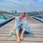 Dhanashree Verma Instagram - Just another day 🐚 smiling, posing and of course tying my hair all the time 🤷🏻‍♀️ W Maldives