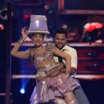 Dhanashree Verma Instagram - The Lamp of the year that will always bring light in your lives 😂🤍🚀💪🏻 Costume Drama toh humne Bohot seriously le liya 😂 Do watch our performance tonight and VOTING LINES WILL BE OPEN TONIGHT 9:30 pm to 12 am On SonyLiv app #jhalakdikhlajaa