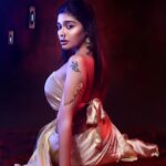 Dharsha Gupta Instagram - 🤍நல்லவனாய் இரு. ஆனால் அதை நிரூபிக்க முயற்சிக்காதே. அதைவிட பெரிய முட்டாள்தனம் வேறு எதுவும் இல்லை🤍