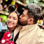 Dheeraj Dhoopar Instagram - Zayn’s first birthday was meant to be celebrated in Disneyland 🎈! Didn’t happen then , glad it did now 🎄🌟 #DayOne Disneyland Hongkong