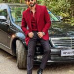 Dheeraj Dhoopar Instagram - 🌼 nahi 🔥 Styling : @sacorina