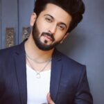 Dheeraj Dhoopar Instagram - Take notes!