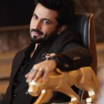 Dheeraj Dhoopar Instagram - Aa raha hoon.. 😈