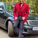 Dheeraj Dhoopar Instagram - 🌼 nahi 🔥 Styling : @sacorina