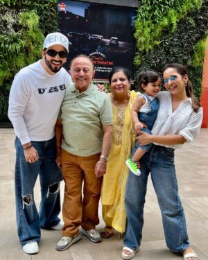Dheeraj Dhoopar Instagram - The moments we live for ♥️