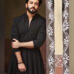 Dheeraj Dhoopar Instagram - Wanna make a deal with the devil ? 😈 Styled by : @sacorina Sherwani : @bharat_reshma
