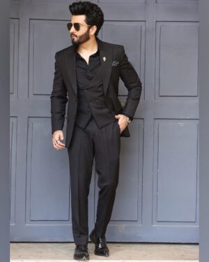 Dheeraj Dhoopar Instagram - Sigma mind, alpha heart.