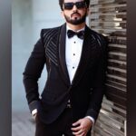 Dheeraj Dhoopar Instagram - Do you believe in love at first sight, or should I walk by again ? Wearing : @bharat_reshma for Rab Se Hai Dua !