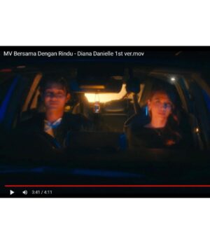 Diana Danielle Instagram - ORIGINALLY model MV Bersama Dgn Rindu was @faridkamilz 🙃 Shot in early January 2023, so now I want to share with you the version that I was so excited to shoot, esok malam (Jumaat) on YOUTUBE!