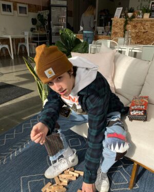 Diego Velazquez Instagram - lemme get da açaí bowl doe