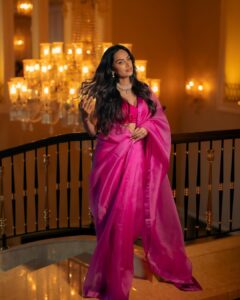 Diipa Khosla Instagram - Pink for Valentines Day? Groundbreaking Rani Pink for our Chennai @indewild community event? Homely 🫶🏽🥹 Did you wear pink for vday? Leela Palace Hotel Chennai