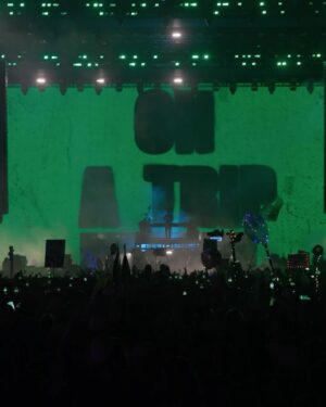 Dillon Francis Instagram - Is anyone else still hard from last night? Cuz all the new music I played has me bricked up 🧱 @hardfest