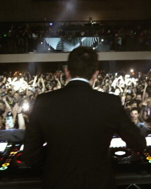 Dillon Francis Instagram - Los Angeles it pains me to say that I had to play my music in front of people over the weekend. While I hate the fact that people purposely gathered for such an event, I hate Dillon Francis more. LA you go deep.