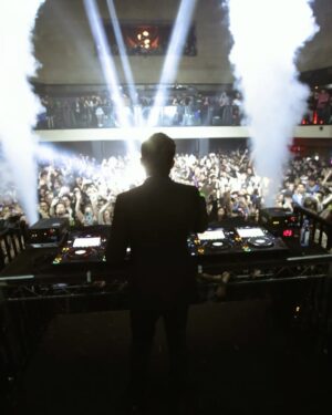 Dillon Francis Instagram - Los Angeles it pains me to say that I had to play my music in front of people over the weekend. While I hate the fact that people purposely gathered for such an event, I hate Dillon Francis more. LA you go deep.