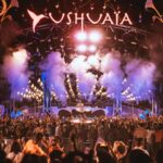 Dimitri Vegas Instagram - Tomorrowland presents: @dimitrivegasandlikemike at @ushuaiaibiza. Prepare for a spectacular show that will leave you breathless. This summer, every Wednesday, starting from June 14 until September 27. All info, link in bio. Ushuaïa Ibiza
