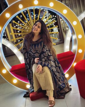 Dipika Kakar Instagram - Jeena Isi Ka Naam Hai ❤️