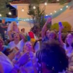 Dira Paes Instagram - Quem já foi ao cinema ver #ÓPaíÓ2? Um pouco dos bastidores do que existe de melhor, filmar em Salvador, cercada dessas pessoas queridas e tão talentosas e poder levar tanta história boa pra telona. O filme está em cartaz e tá lindo demais. Garanta seu ingresso♥️🎥