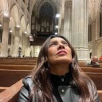 Dira Paes Instagram - New York, New York 🎶🎼 Sozinha pelas ruas, olhando o mundo do lado de cá!!! Manhattan, New York