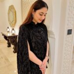 Disha Parmar Instagram - Self Musing! 🖤 . . Wearing : @theboozybutton