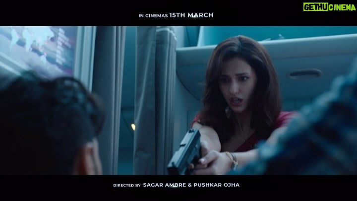 Disha Patani Instagram - Get ready for an unexpected journey as the crew of this plane is all set to take you on a thrilling ride!✈️ #Yodha in cinemas this Friday! @karanjohar @apoorva1972 @shashankkhaitan @sidmalhotra @raashiikhanna @sagarambre_ #PushkarOjha @primevideoin @dharmamovies @mentor_disciple_entertainment @aafilms.official @tseries.official