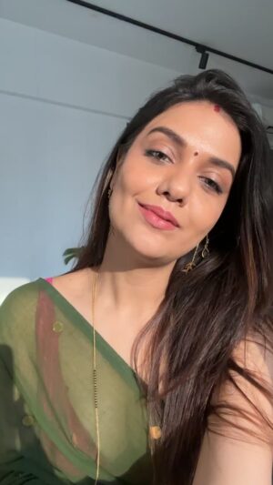 Divya Agarwal Instagram - Hello everyone!!
